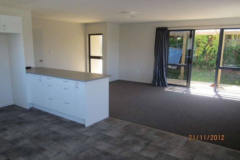 Photo of property in 89 Logie Street, Stokes Valley, Lower Hutt, 5019