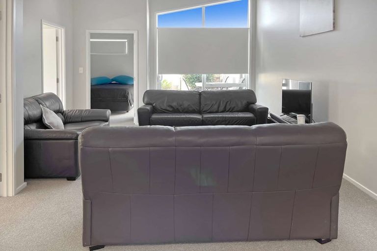 Photo of property in 4b Tamapahore Boulevard, Papamoa Beach, Papamoa, 3118