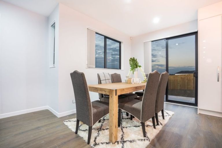 Photo of property in 32 Nola Dawn Avenue, Papakura, 2110