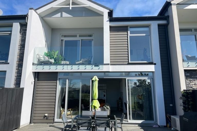 Photo of property in 2c Batchelor Place, Kaiapoi, 7630