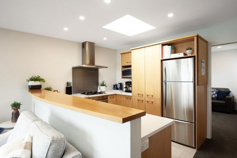 Photo of property in 4/148 Evans Bay Parade, Roseneath, Wellington, 6021