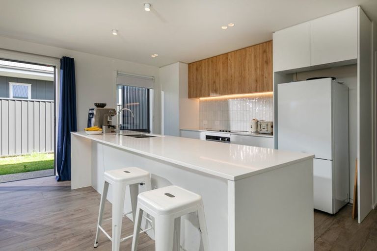 Photo of property in 53 Longview Drive, Lake Hawea, 9382