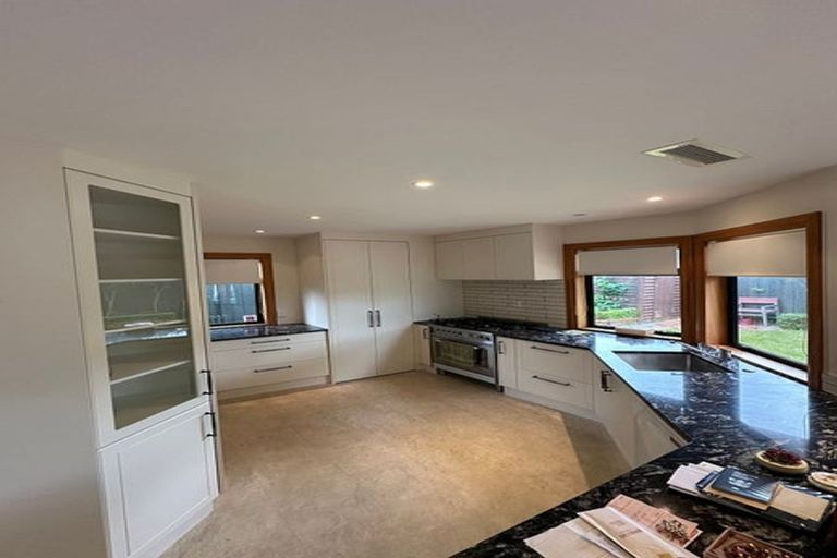 Photo of property in 1/16 Sherwood Street, Woburn, Lower Hutt, 5010