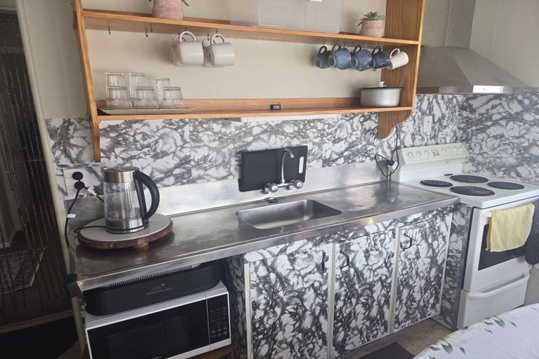 Photo of property in 38 Graeme Avenue, Mangere East, Auckland, 2024