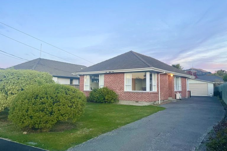 Photo of property in 6 Tekoa Place, Hoon Hay, Christchurch, 8025