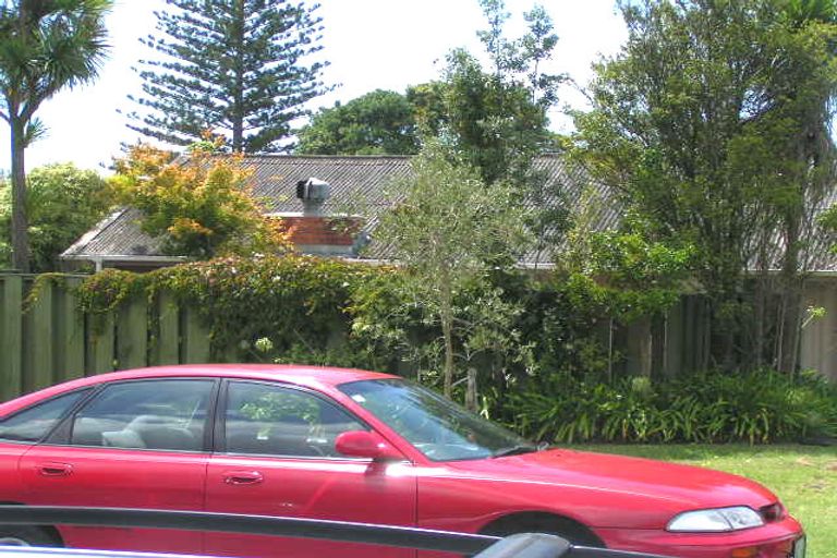 Photo of property in 5a Beacholm Road, Takapuna, Auckland, 0622