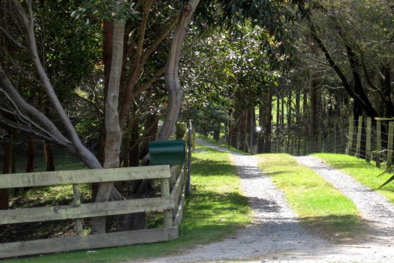 Photo of property in 48 Montgomery Road, Westmere, Whanganui, 4501