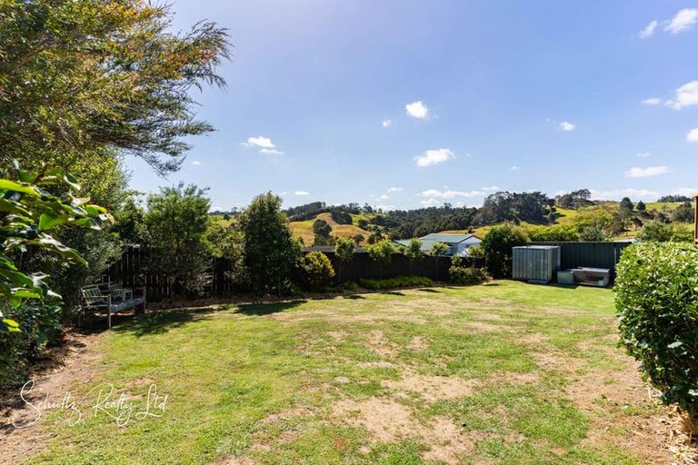 Photo of property in 4 Hebe Lane, Maungaturoto, 0520