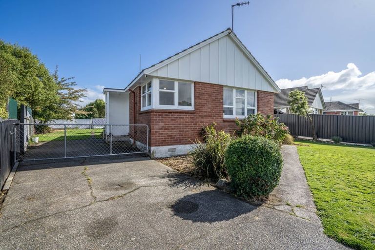 Photo of property in 52 Conway Crescent, Glengarry, Invercargill, 9810