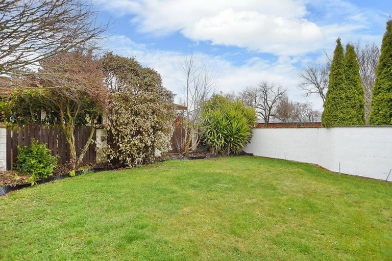 Photo of property in 61 Seddon Street, Rangiora, 7400