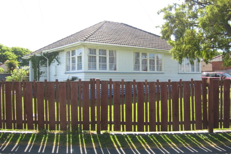 Photo of property in 9 Bellbrook Crescent, Shirley, Christchurch, 8013
