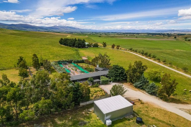 Photo of property in 1981 Omakau Chatto Ck Road, Chatto Creek, Alexandra, 9393