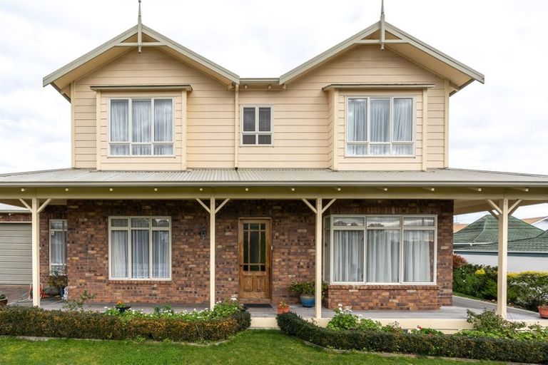 Photo of property in 5 Leyton Place, Nawton, Hamilton, 3200