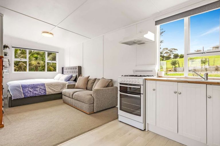 Photo of property in 211c Cable Bay Block Road, Cable Bay, 0420