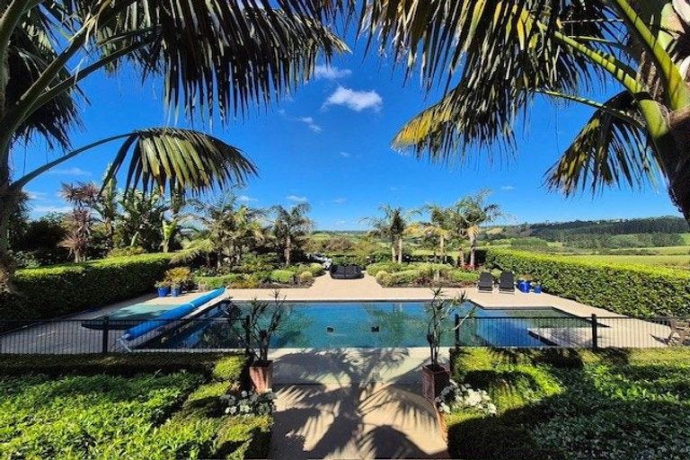 Photo of property in 39 Grace James Road, Pukekohe, 2120
