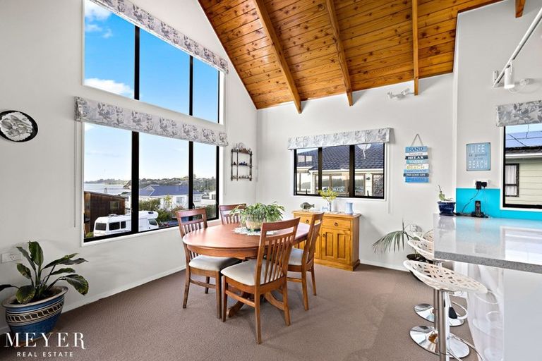 Photo of property in 4 Tara Place, Snells Beach, 0920