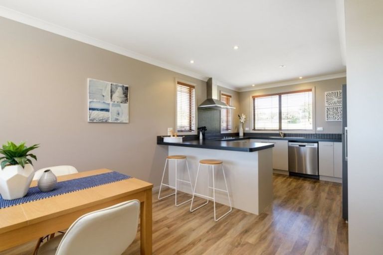 Photo of property in 1 Formosa Place, Pyes Pa, Tauranga, 3112