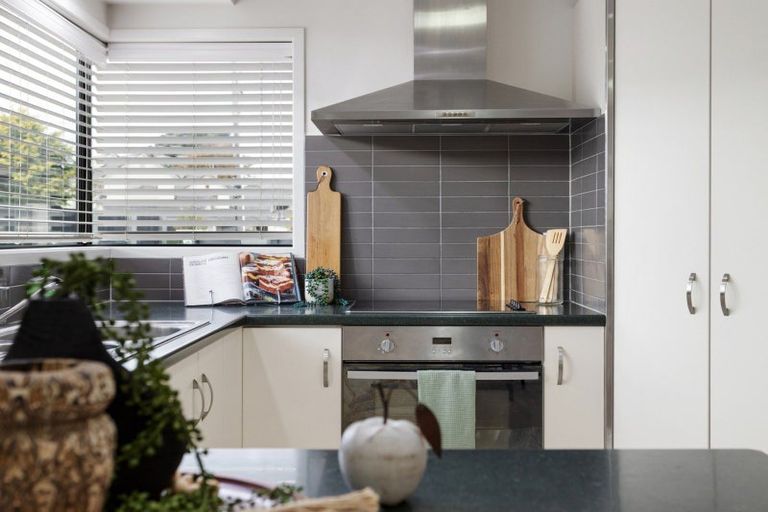 Photo of property in 405b Devonport Road, Tauranga South, Tauranga, 3112