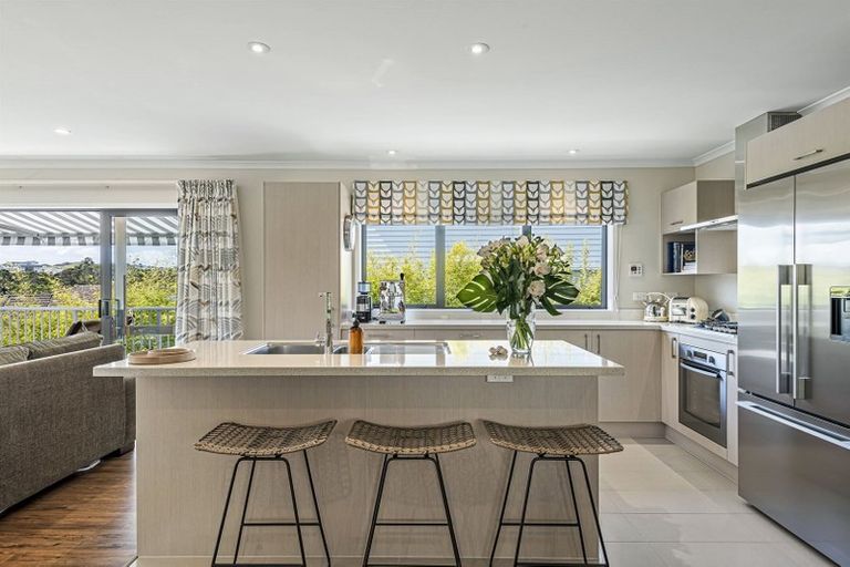 Photo of property in 3 Whares Court, Silverdale, 0932