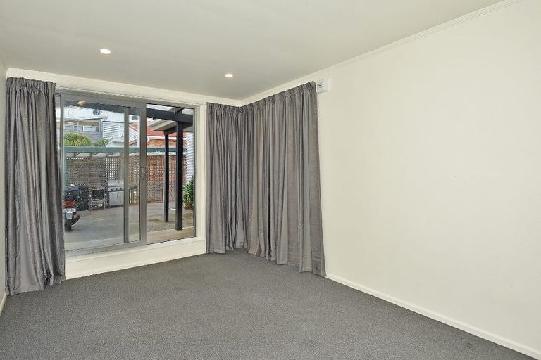 Photo of property in 76 Rintoul Street, Newtown, Wellington, 6021