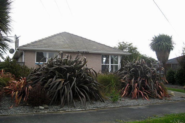 Photo of property in 5 Aldgate Street, Redwood, Christchurch, 8051