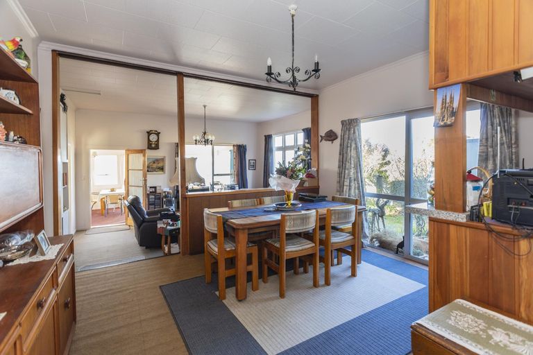 Photo of property in 6 Tamar Street, South Hill, Oamaru, 9400