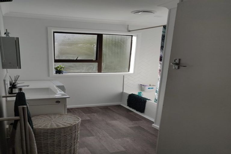 Photo of property in 37 Kent Street, Kingston, Athol, 9793