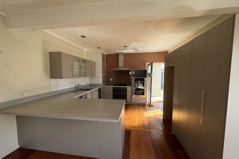 Photo of property in 12 Coronation Street, Ahuriri, Napier, 4110