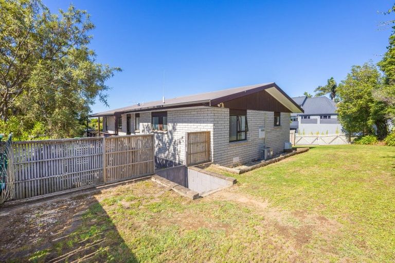 Photo of property in 2 Horoeka Court, Pukete, Hamilton, 3200