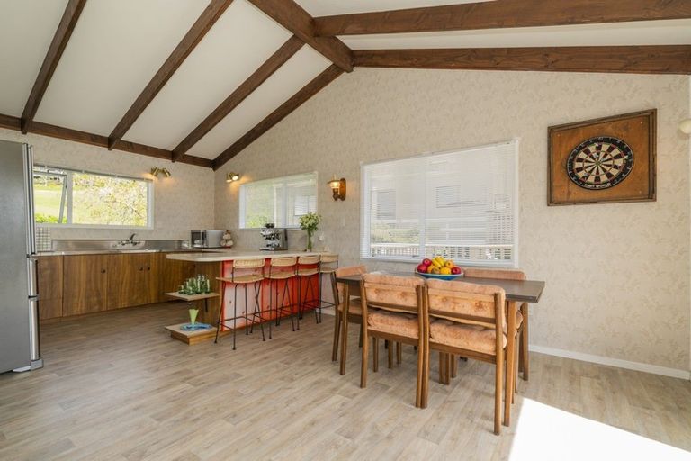 Photo of property in 4 Grierson Close, Hahei, Whitianga, 3591