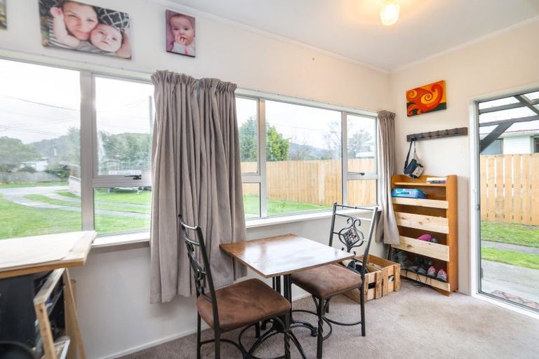 Photo of property in 23 Daniell Street, Featherston, 5710