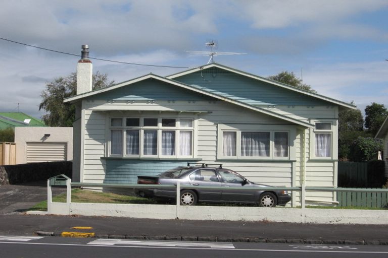 Photo of property in 305 Sandringham Road, Sandringham, Auckland, 1025