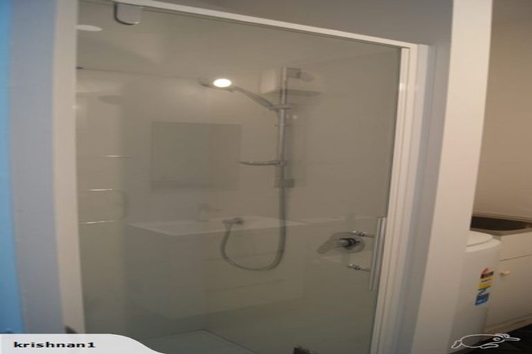 Photo of property in Pirie Street Townhouses, 6/35 Pirie Street, Mount Victoria, Wellington, 6011