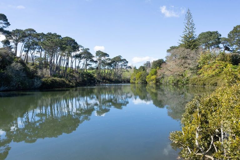 Photo of property in 23 Elliot Street, Riverhead, 0820