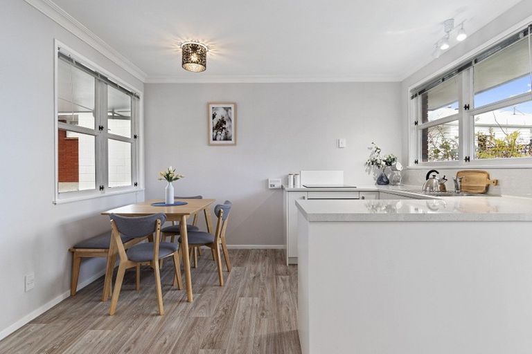 Photo of property in 5b Goods Road, Otumoetai, Tauranga, 3110