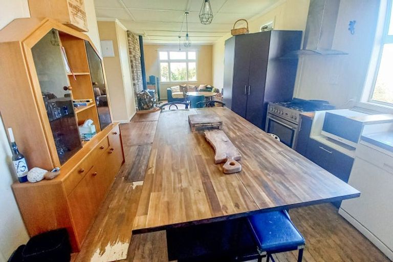 Photo of property in 858 Papatotara Road, Papatotara, Tuatapere, 9691