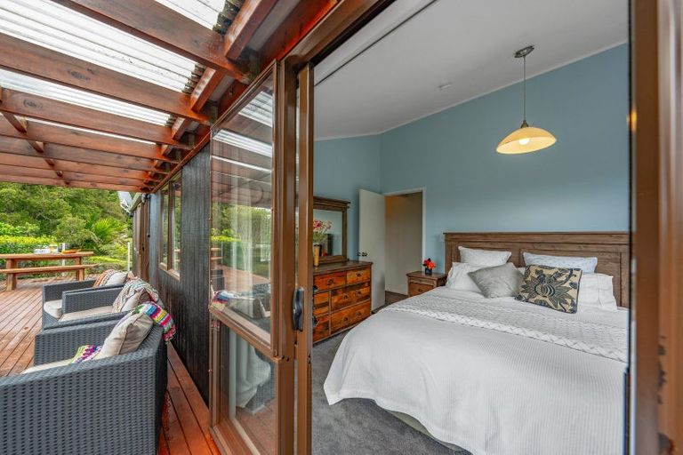 Photo of property in 321 Wairere Road, Waitakere, Henderson, 0782