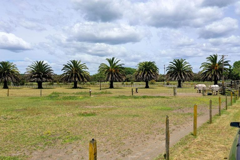 Photo of property in 208 Kawerau Road, Putauaki, Whakatane, 3192