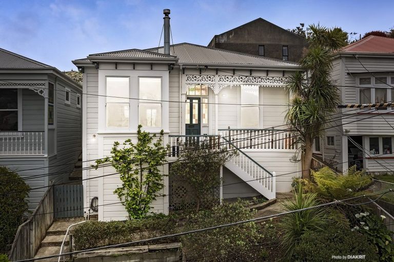 Photo of property in 7 Burwah Street, Berhampore, Wellington, 6023