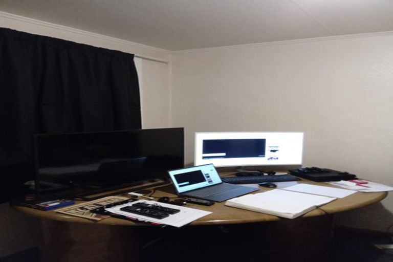 Photo of property in 15 Te Rangitautahanga Road, Turangi, 3334