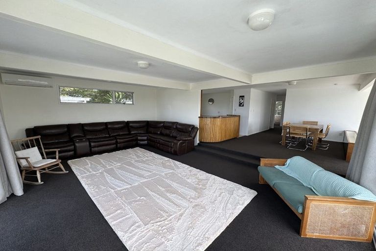 Photo of property in 7 Sykes Avenue, Hatfields Beach, Orewa, 0931