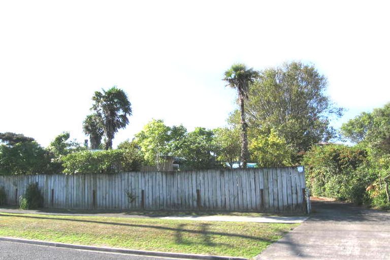 Photo of property in 67 Killarney Avenue, Torbay, Auckland, 0630