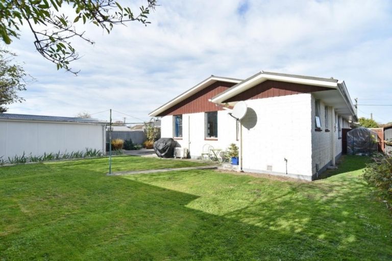 Photo of property in 3/90 Springs Road, Hornby, Christchurch, 8042