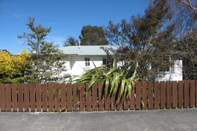 Photo of property in 84 Kuratawhiti Street, Greytown, 5712
