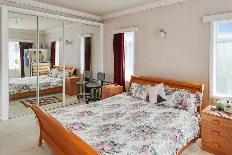 Photo of property in 141 Knights Road, Hutt Central, Lower Hutt, 5010