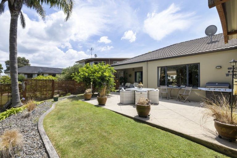 Photo of property in 5 La Colina Place, Bethlehem, Tauranga, 3110