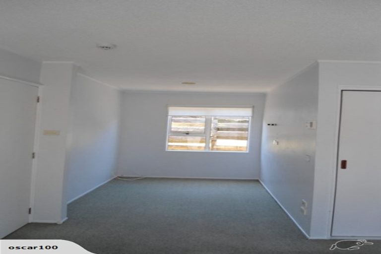 Photo of property in 24e Kenmore Street, Westown, New Plymouth, 4310
