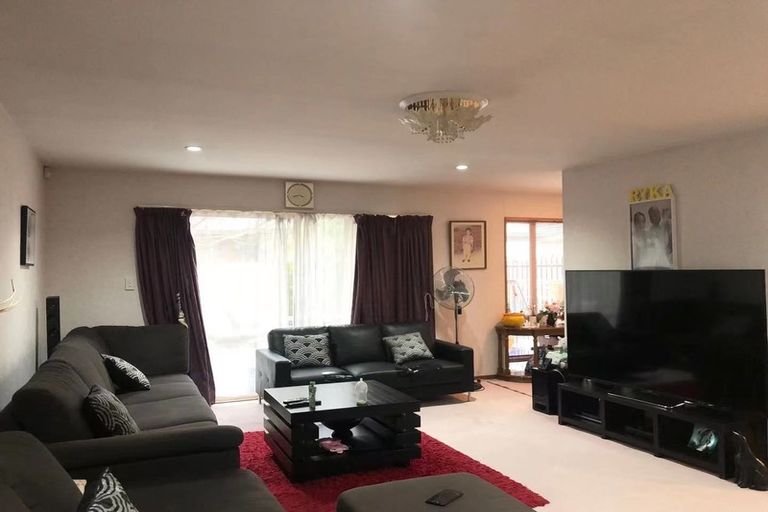 Photo of property in 71a Harris Crescent, Papanui, Christchurch, 8053