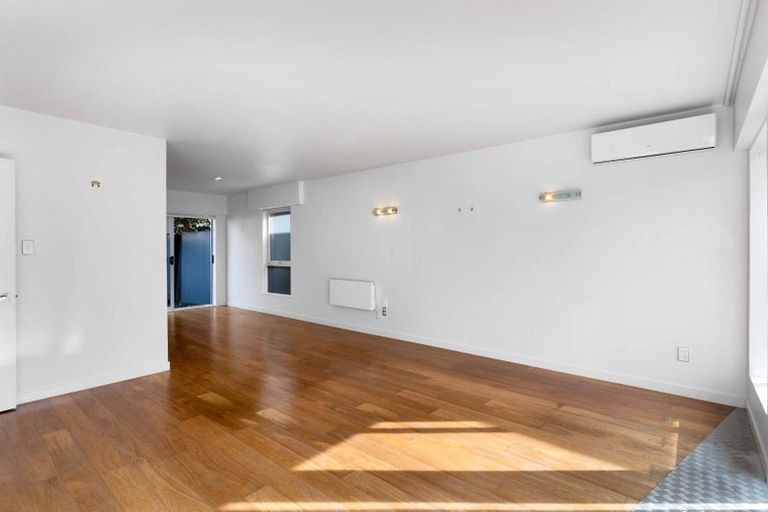 Photo of property in 2/14 Rangitira Avenue, Takapuna, Auckland, 0622