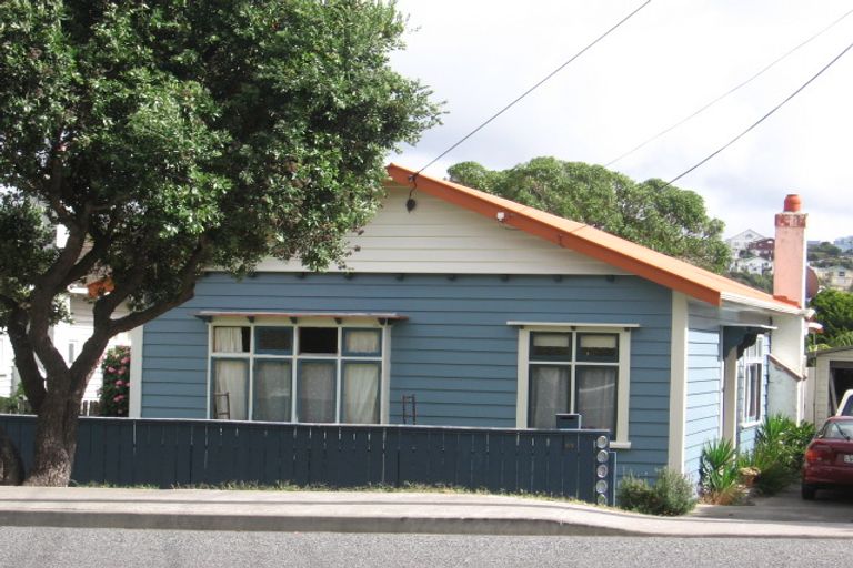Photo of property in 65 Para Street, Miramar, Wellington, 6022